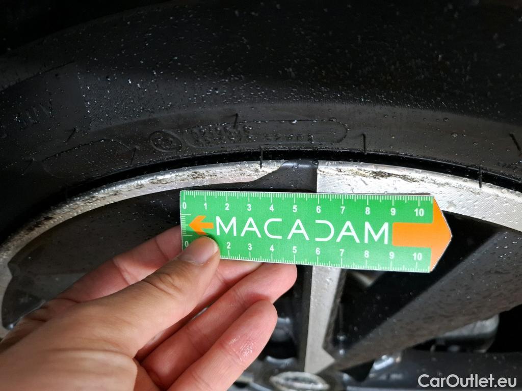  Nissan  Qashqai NISSAN  / 2021 / 5P / Crossover 1.3 MHEV 158ch Xtronic N-Style(SP) #11