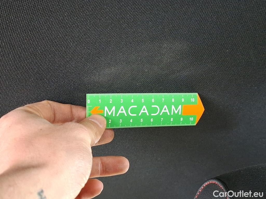  Mercedes  A-Klasse MERCEDES-BENZ Classe A 5p Berline A 180 d AMG Line 7G-DCT #23