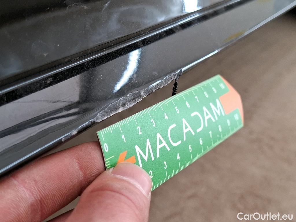  Mercedes  A-Klasse MERCEDES-BENZ Classe A 5p Berline A 180 d AMG Line 7G-DCT #2