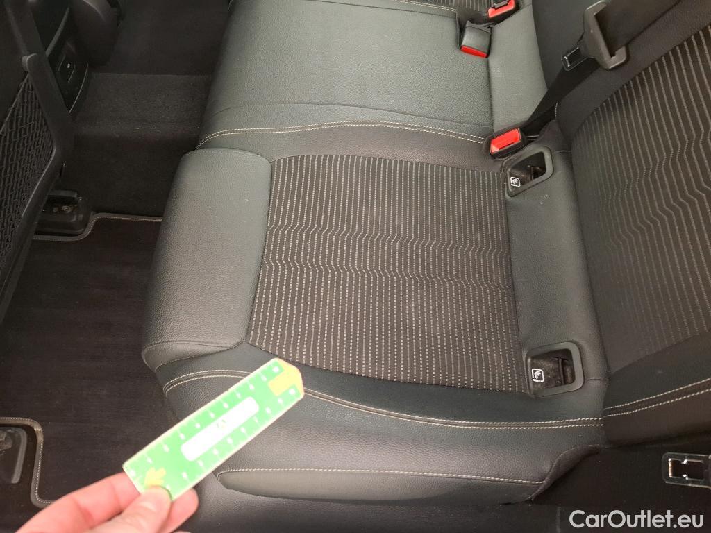  Mercedes  CLA-Klasse MERCEDES-BENZ CLA Coupe / 2019 / 4P / Coupé CLA 180 Business Line BA7 #29