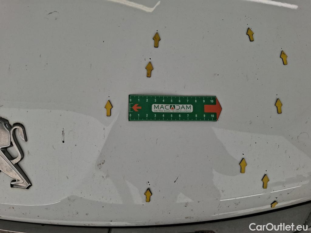  Peugeot  208 PEUGEOT  / 2015 / 5P / Berline &BLUEHDI 100 €6.c S&S ALLURE BUSINESS #11