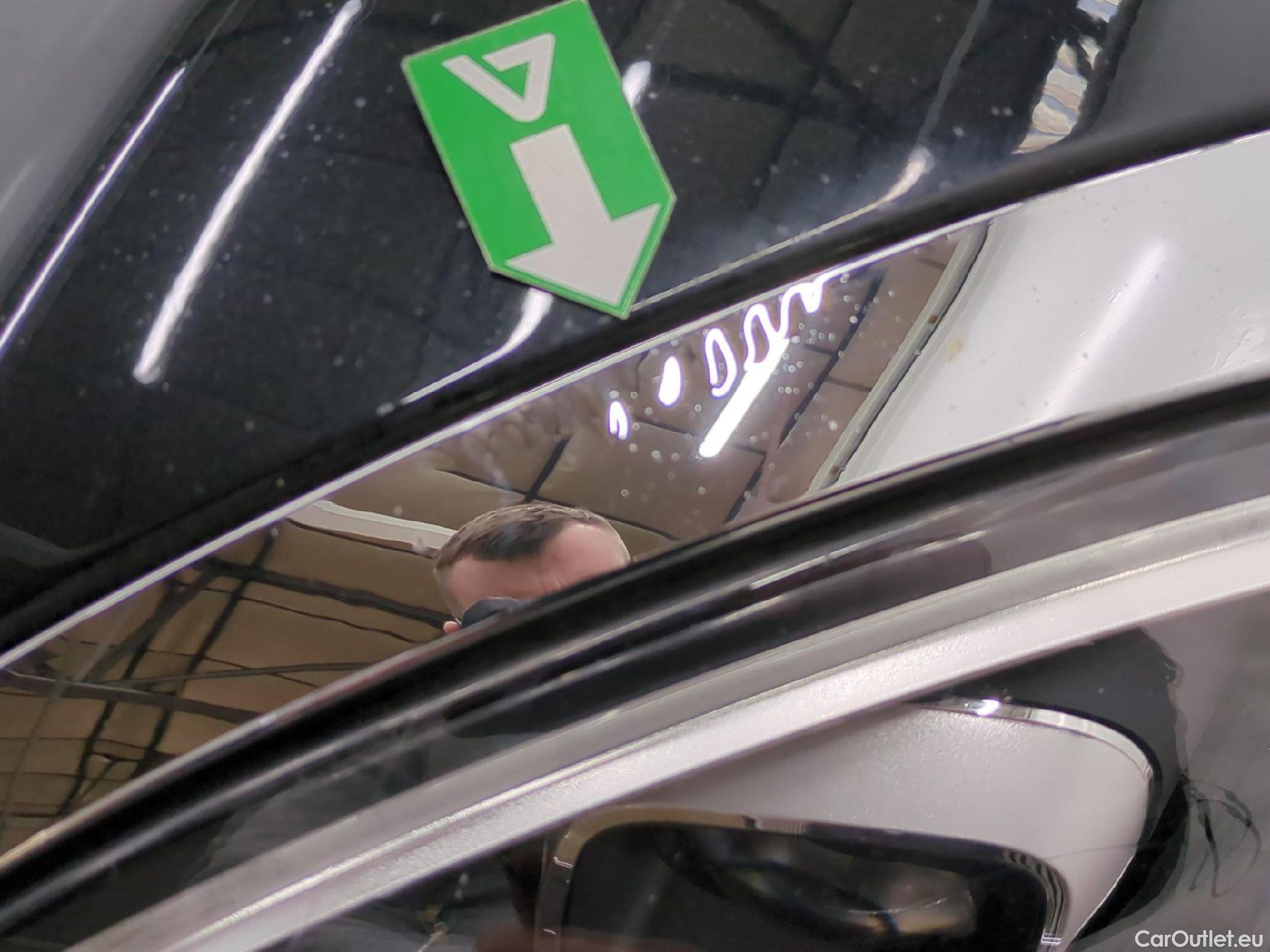  Mini  Countryman MINI  / 2020 / 5P / Crossover Cooper Essential 136 ch BVA7 #28