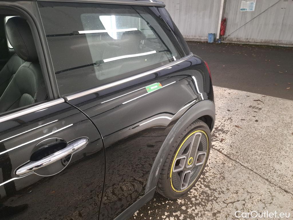  Mini  Cooper MINI Mini / 2014 / 3P / Berline  SE Finition Yours 184 ch BVA #1