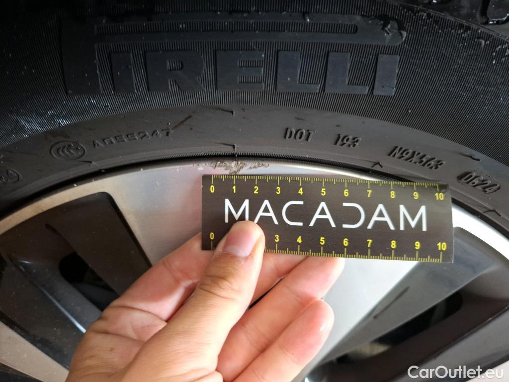  Mercedes  A-Klasse MERCEDES-BENZ Classe A Compact / 2018 / 5P / Berline A 200 d Business Line 8G-DCT #15