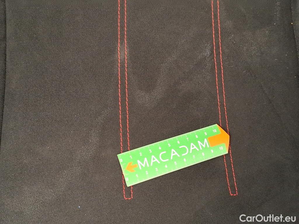  Mercedes  A-Klasse MERCEDES-BENZ Classe A 5p Berline A 180 d AMG Line 7G-DCT #21