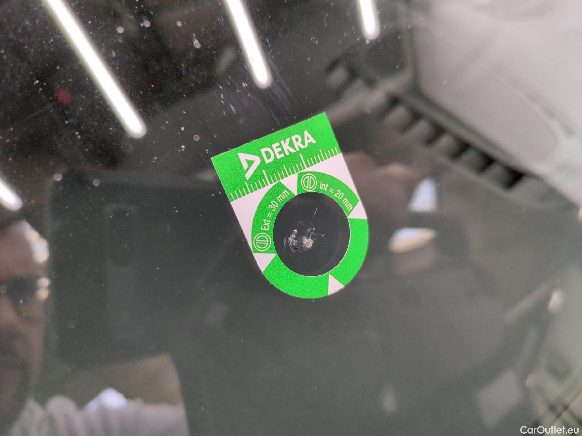  Mini  Countryman MINI  / 2020 / 5P / Crossover Cooper Essential 136 ch BVA7 #2