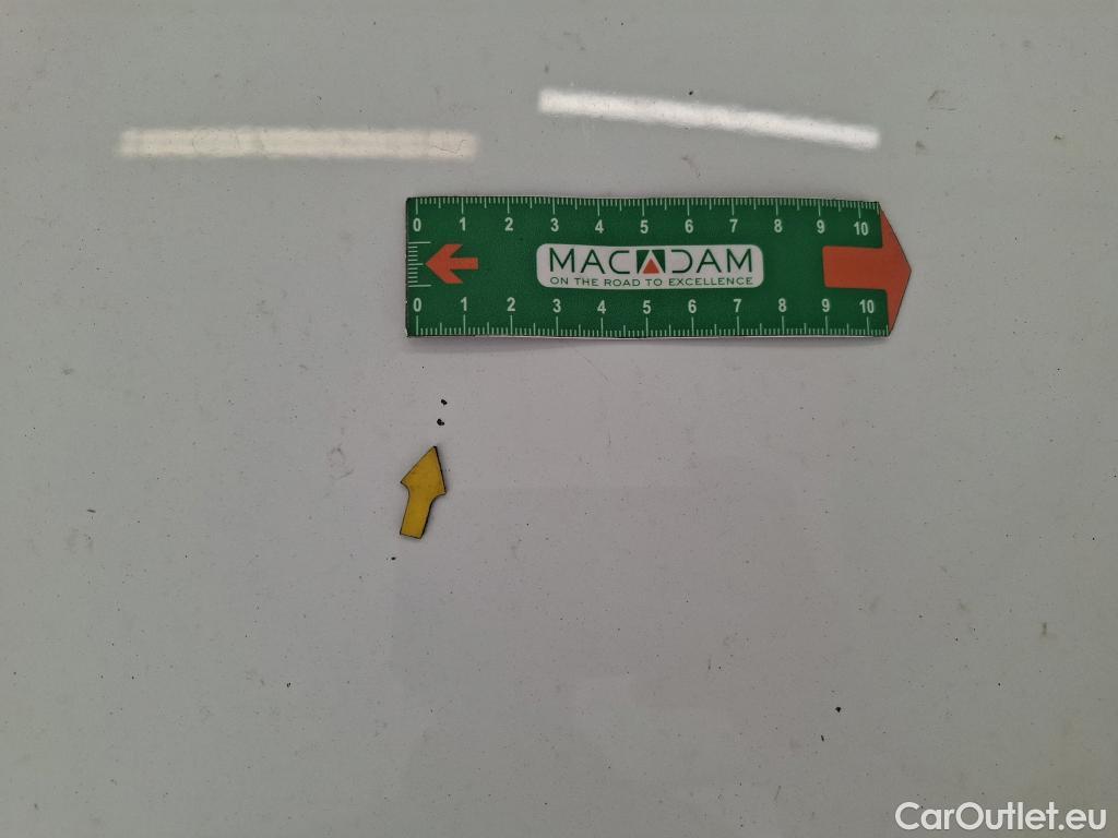  Peugeot  208 PEUGEOT  / 2015 / 5P / Berline &BLUEHDI 100 €6.c S&S ALLURE BUSINESS #9