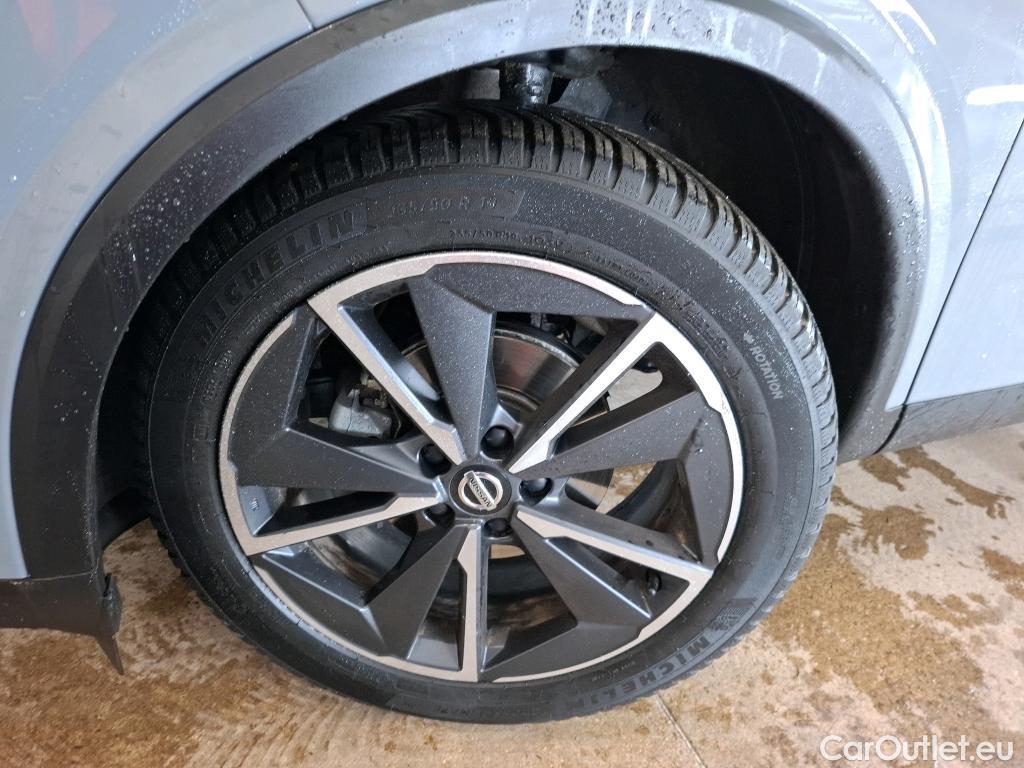  Nissan  Qashqai NISSAN  / 2021 / 5P / Crossover 1.3 MHEV 158ch Xtronic N-Style(SP) #19