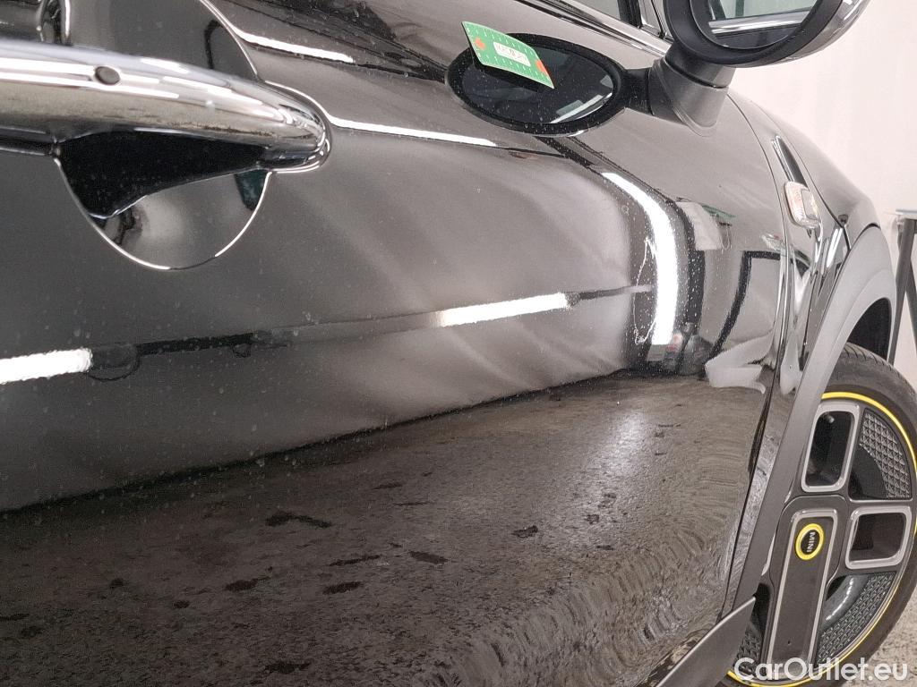  Mini  Cooper MINI Mini / 2014 / 3P / Berline  SE Finition Yours 184 ch BVA #12