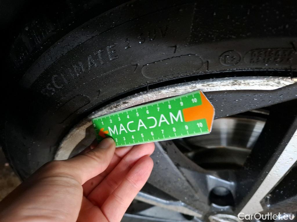  Nissan  Qashqai NISSAN  / 2021 / 5P / Crossover 1.3 MHEV 158ch Xtronic N-Style(SP) #10