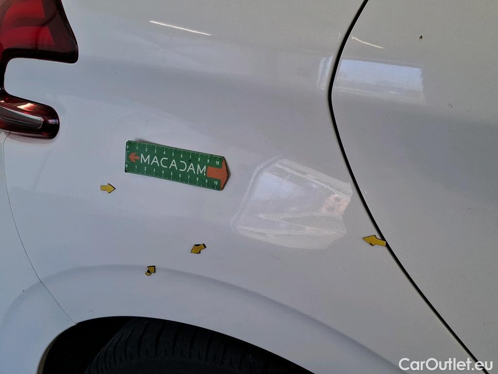  Peugeot  208 PEUGEOT  / 2015 / 5P / Berline &BLUEHDI 100 €6.c S&S ALLURE BUSINESS #4