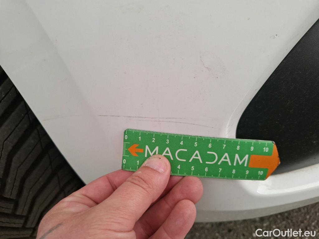  Peugeot  208 PEUGEOT  / 2015 / 5P / Berline &BLUEHDI 100 €6.c S&S ALLURE BUSINESS #34