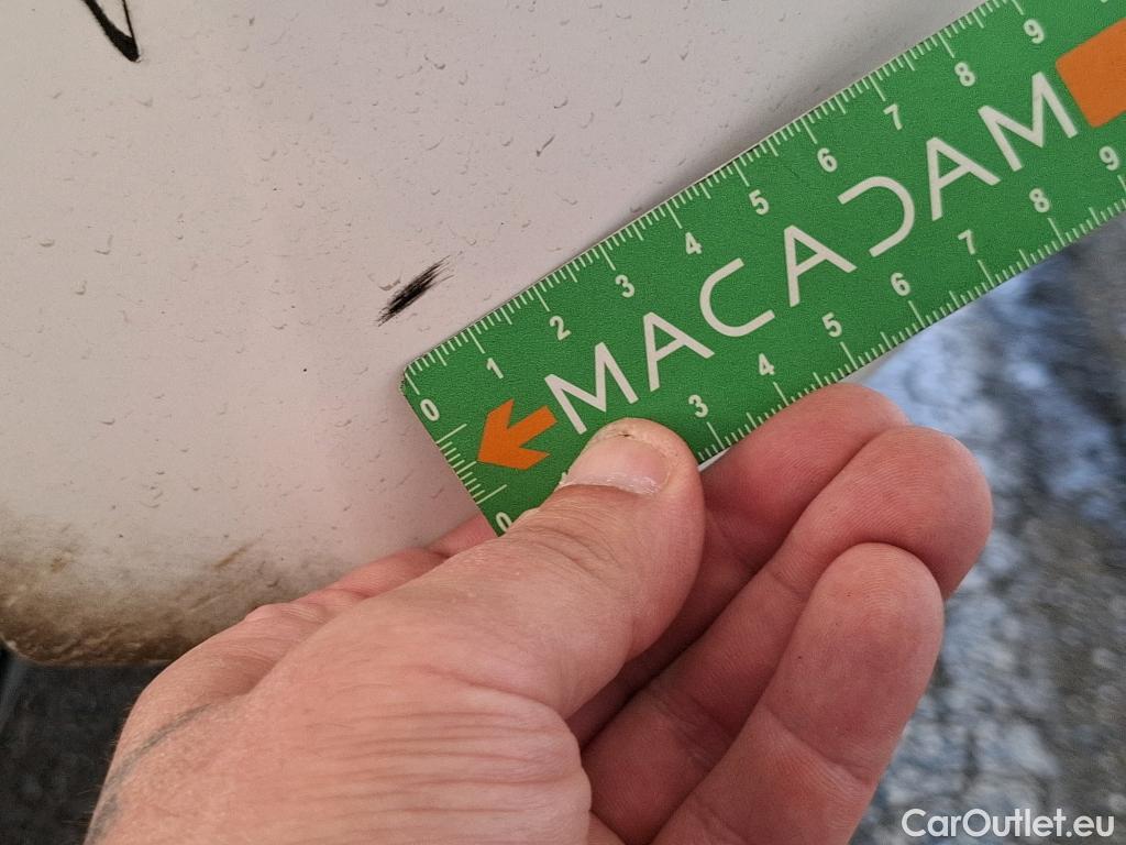  Peugeot  208 PEUGEOT  / 2015 / 5P / Berline &BLUEHDI 100 €6.c S&S ALLURE BUSINESS #19