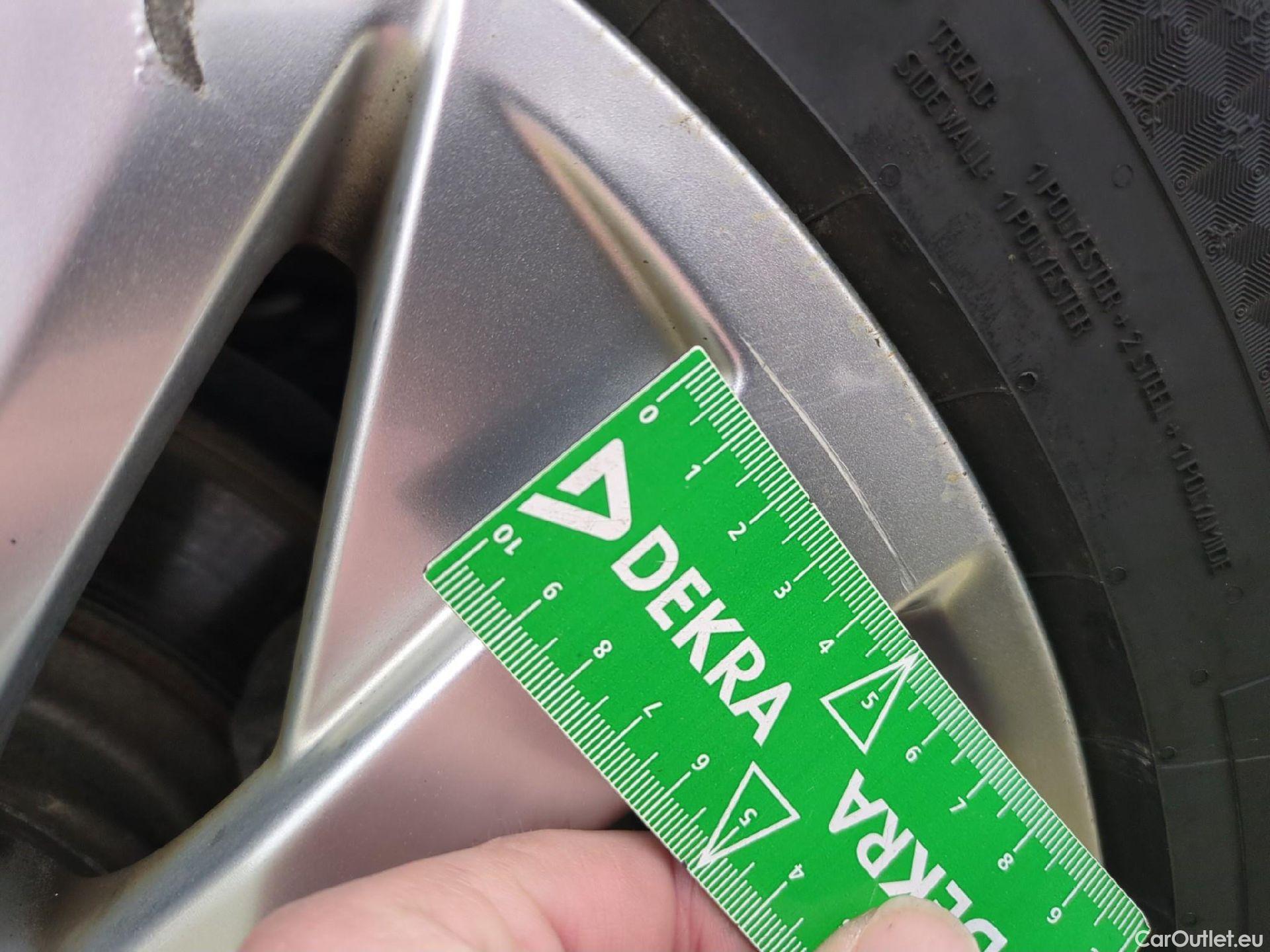  Peugeot  3008  Active Business 1.5 HDi 130CV BVM6 E6dT #9