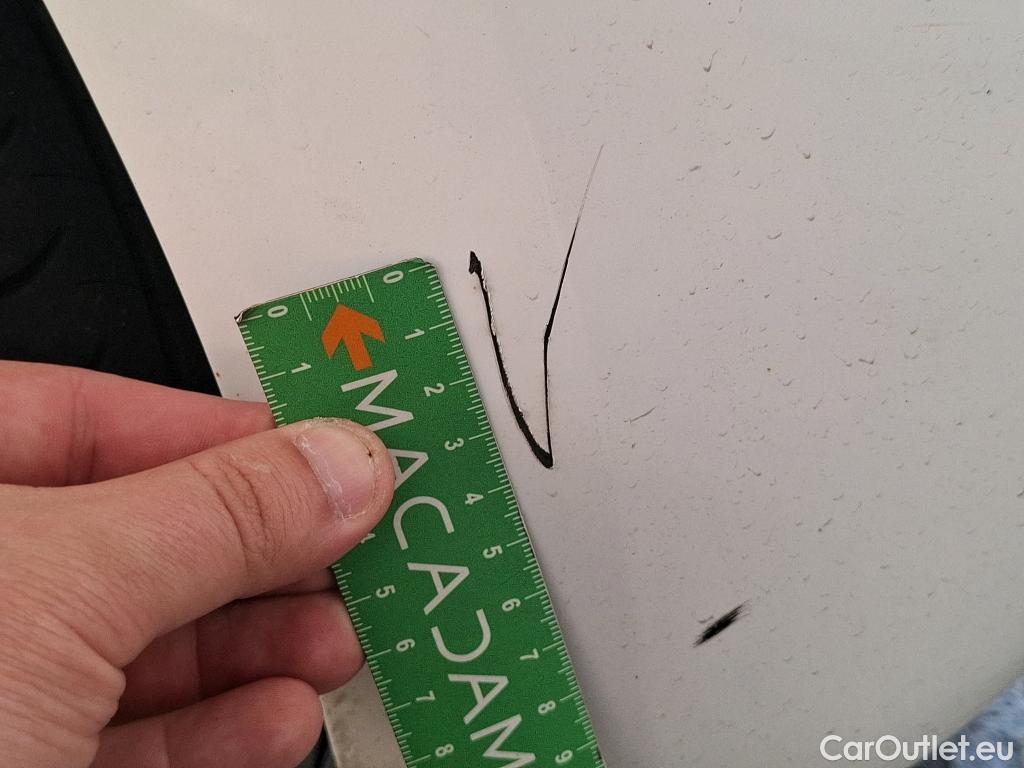  Peugeot  208 PEUGEOT  / 2015 / 5P / Berline &BLUEHDI 100 €6.c S&S ALLURE BUSINESS #17