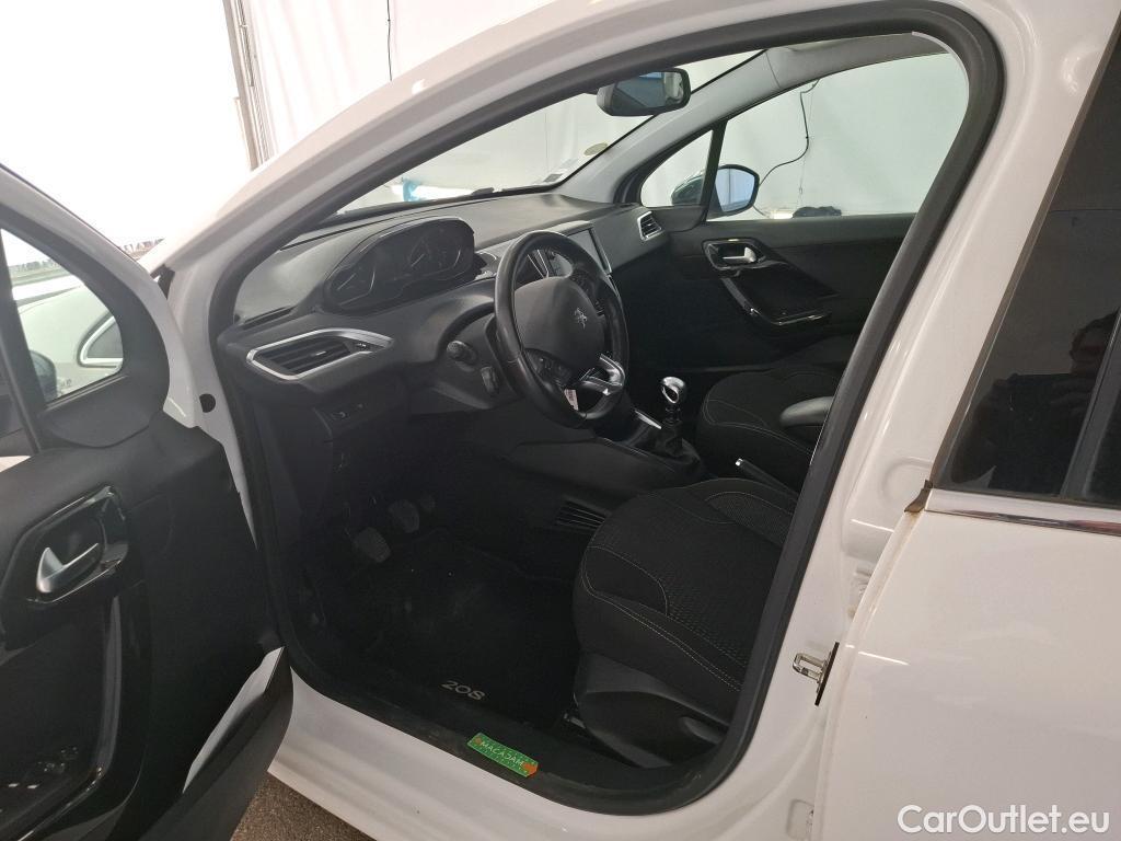  Peugeot  208 PEUGEOT  / 2015 / 5P / Berline &BLUEHDI 100 €6.c S&S ALLURE BUSINESS #22