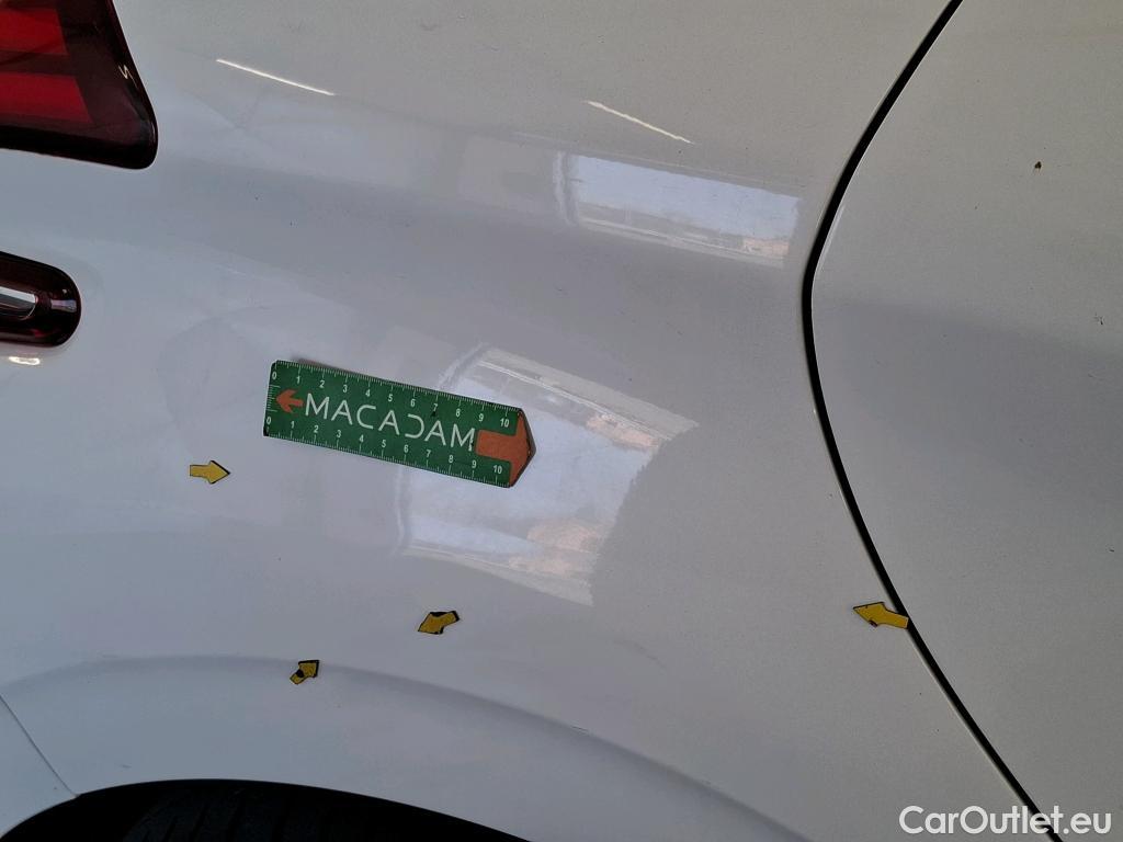  Peugeot  208 PEUGEOT  / 2015 / 5P / Berline &BLUEHDI 100 €6.c S&S ALLURE BUSINESS #3