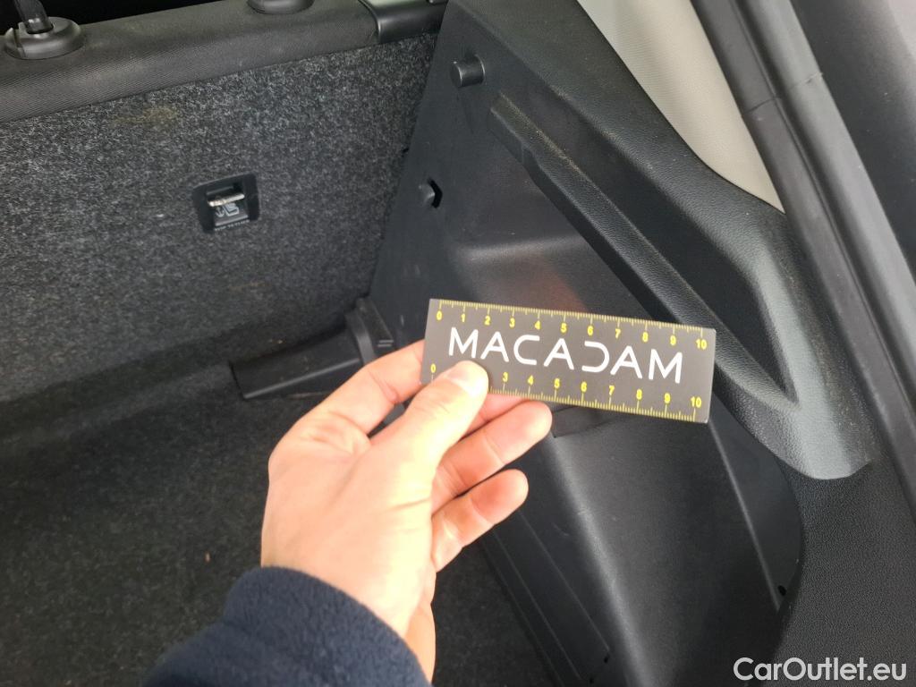  Skoda  Fabia SKODA  / 2021 / 5P / Berline 1.0 TSI 110 DSG7 Ambition #8