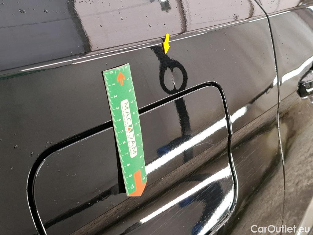  Peugeot  5008  Allure Pack 1.5 HDi 130CV BVA8 7 Sieges E6d #39