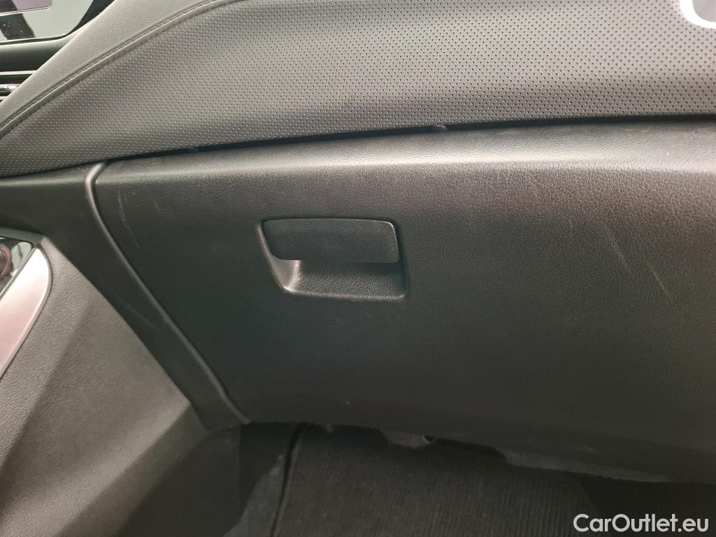  Land Rover  Discovery SUZUKI S-CROSS / 2021 / 5P / SUV 1.5 DUALJET HYBRID PRIVILEGE AUTO #10