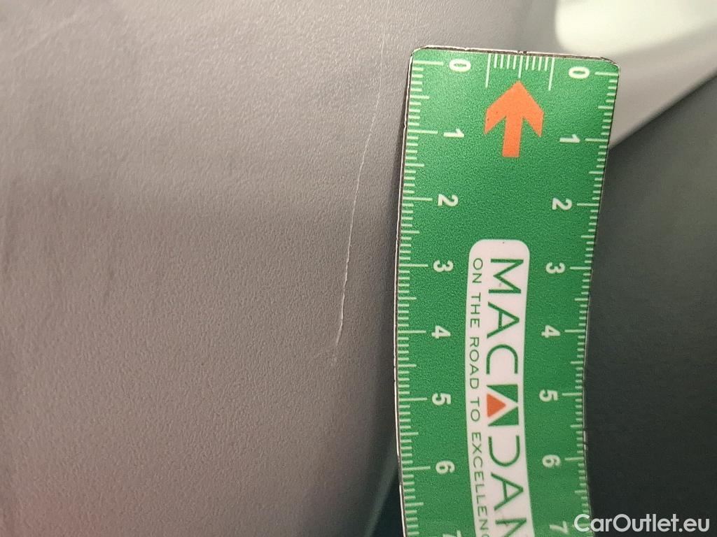  Land Rover  Discovery SUZUKI S-CROSS / 2021 / 5P / SUV 1.5 DUALJET HYBRID PRIVILEGE AUTO #13