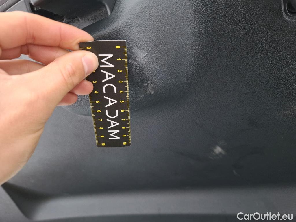  Skoda  Fabia SKODA  / 2021 / 5P / Berline 1.0 TSI 110 DSG7 Ambition #6