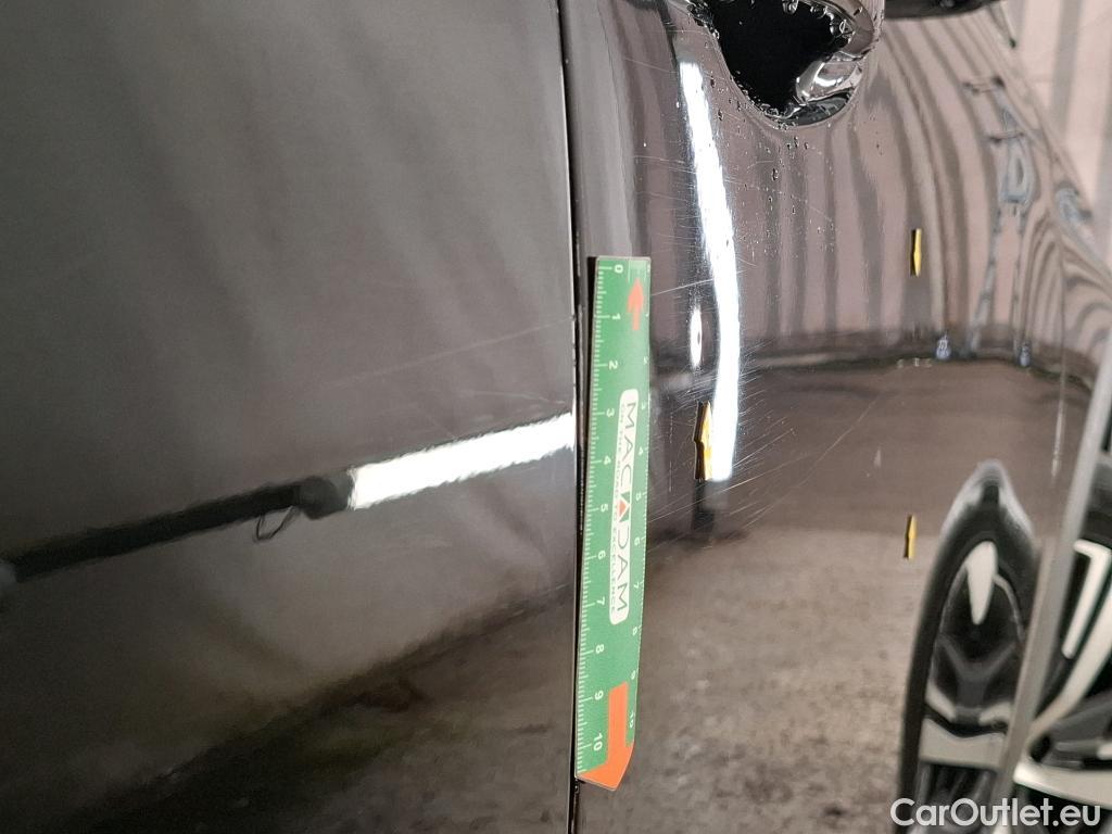  Peugeot  5008  Allure Pack 1.5 HDi 130CV BVA8 7 Sieges E6d #10