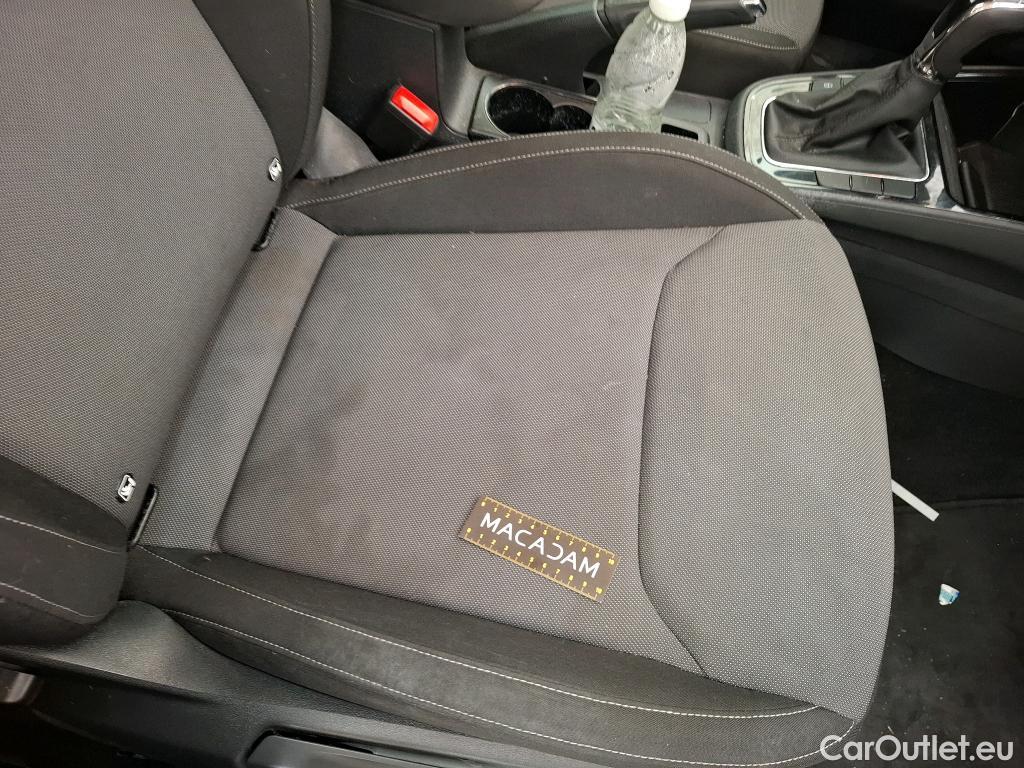  Skoda  Fabia SKODA  / 2021 / 5P / Berline 1.0 TSI 110 DSG7 Ambition #9