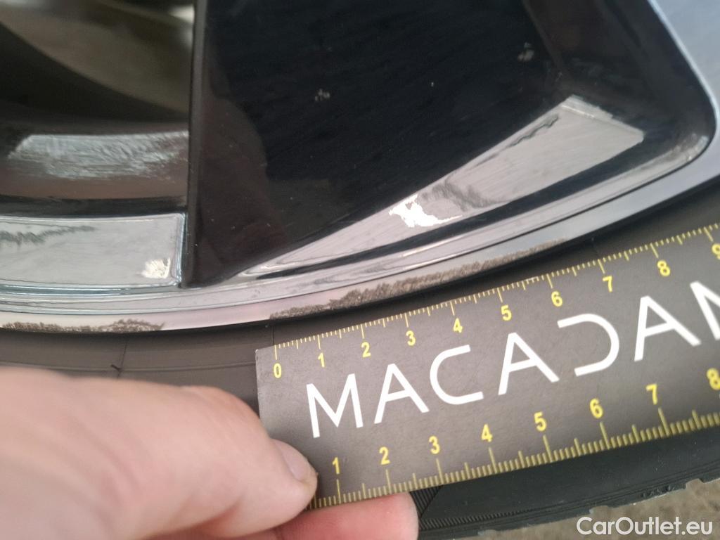  Volvo  XC 40 VOLVO XC40 / 2022 / 5P / SUV Recharge T5 262 DCT7 Ultimate #7