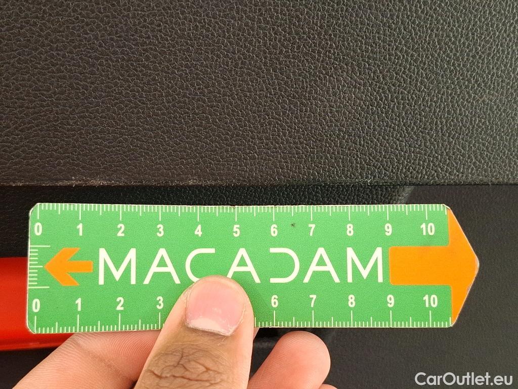  Volkswagen  Golf  VOLKSWAGEN / 2020 / 5P / Berline 2.0 TDI SCR 115 DSG7 LIFE SOCI BUSINESS #8