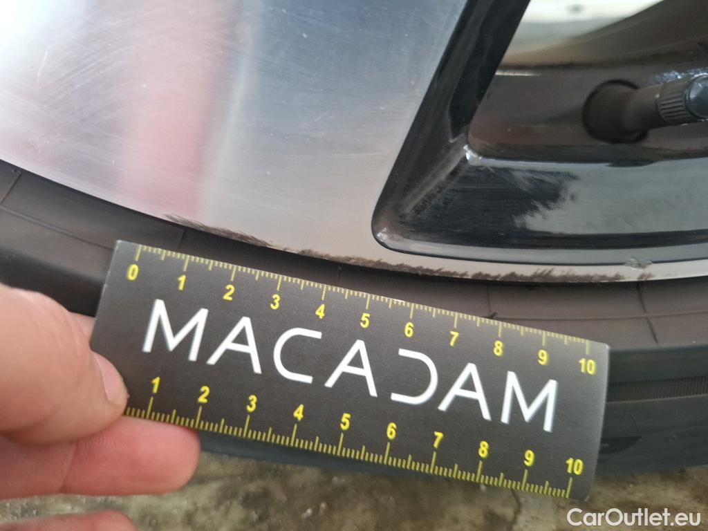  Volvo  XC 40 VOLVO XC40 / 2022 / 5P / SUV Recharge T5 262 DCT7 Ultimate #31