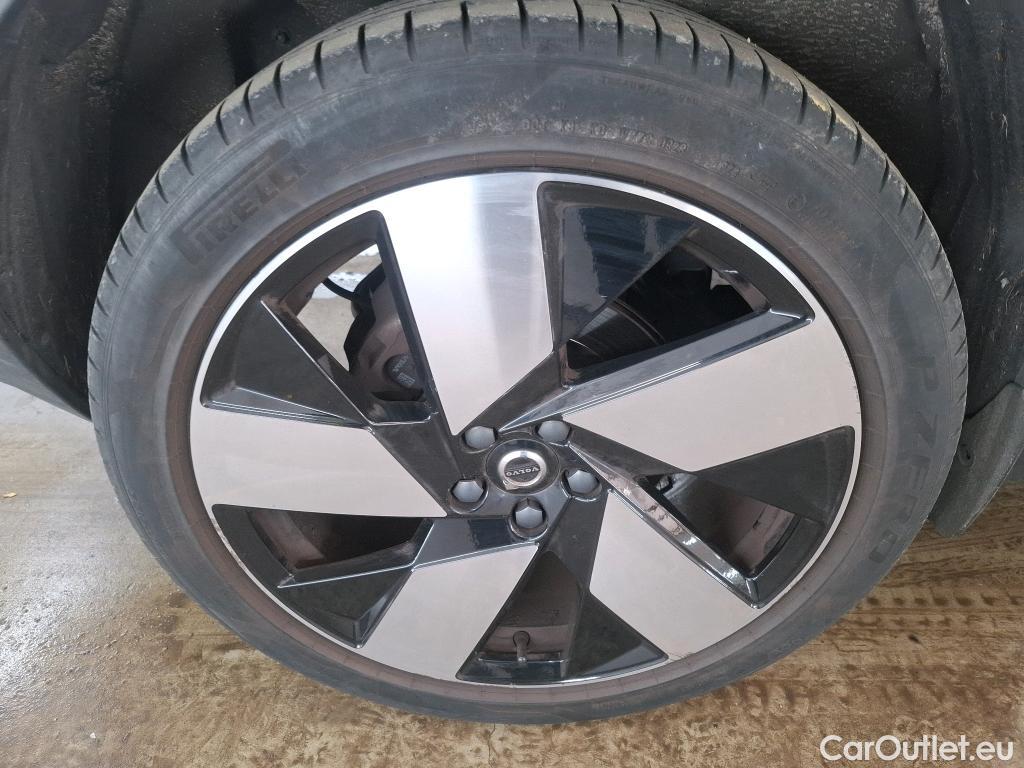  Volvo  XC 40 VOLVO XC40 / 2022 / 5P / SUV Recharge T5 262 DCT7 Ultimate #29