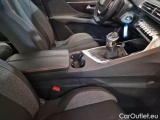  Peugeot  3008 PEUGEOT  / 2016 / 5P / SUV BLUEHDI 130 SeS BUSINESS #64
