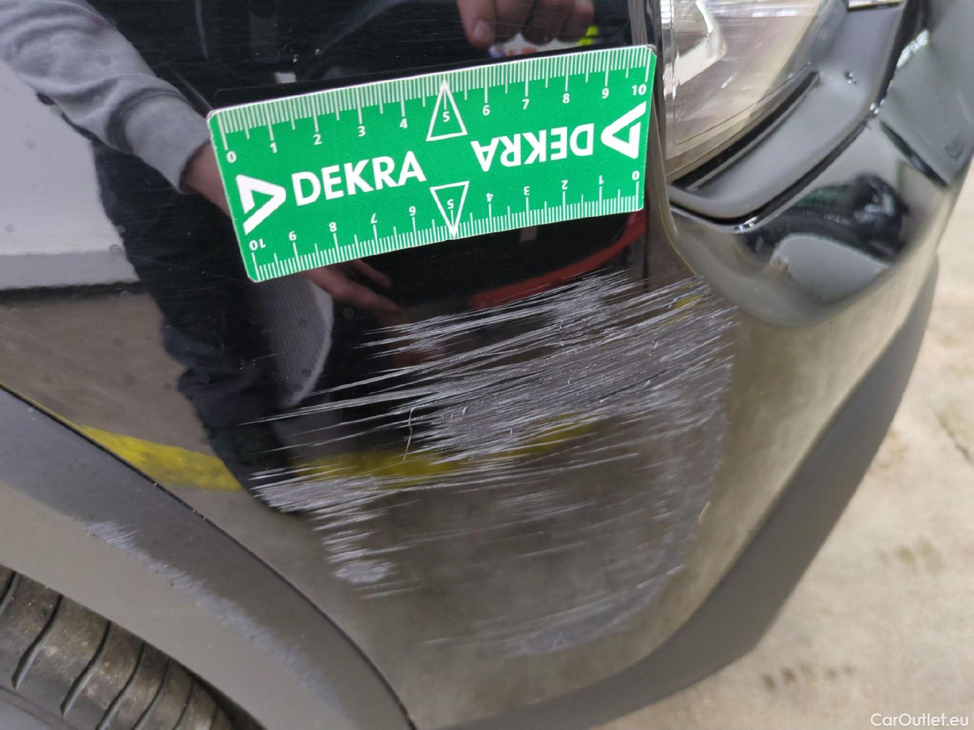  Citroen  C4  X Feel Pack 1.2 PureTech 130CV BVA8 6E #19