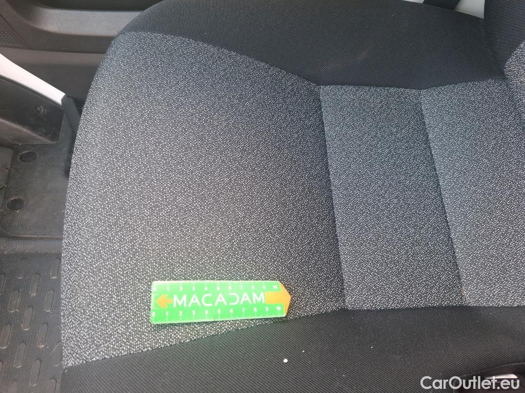  Fiat  Ducato FIAT  / 2014 / 4P / Fourgon tôlé 3.0 M H2 2.3 Multijet 120 Pack Pro Nav #50