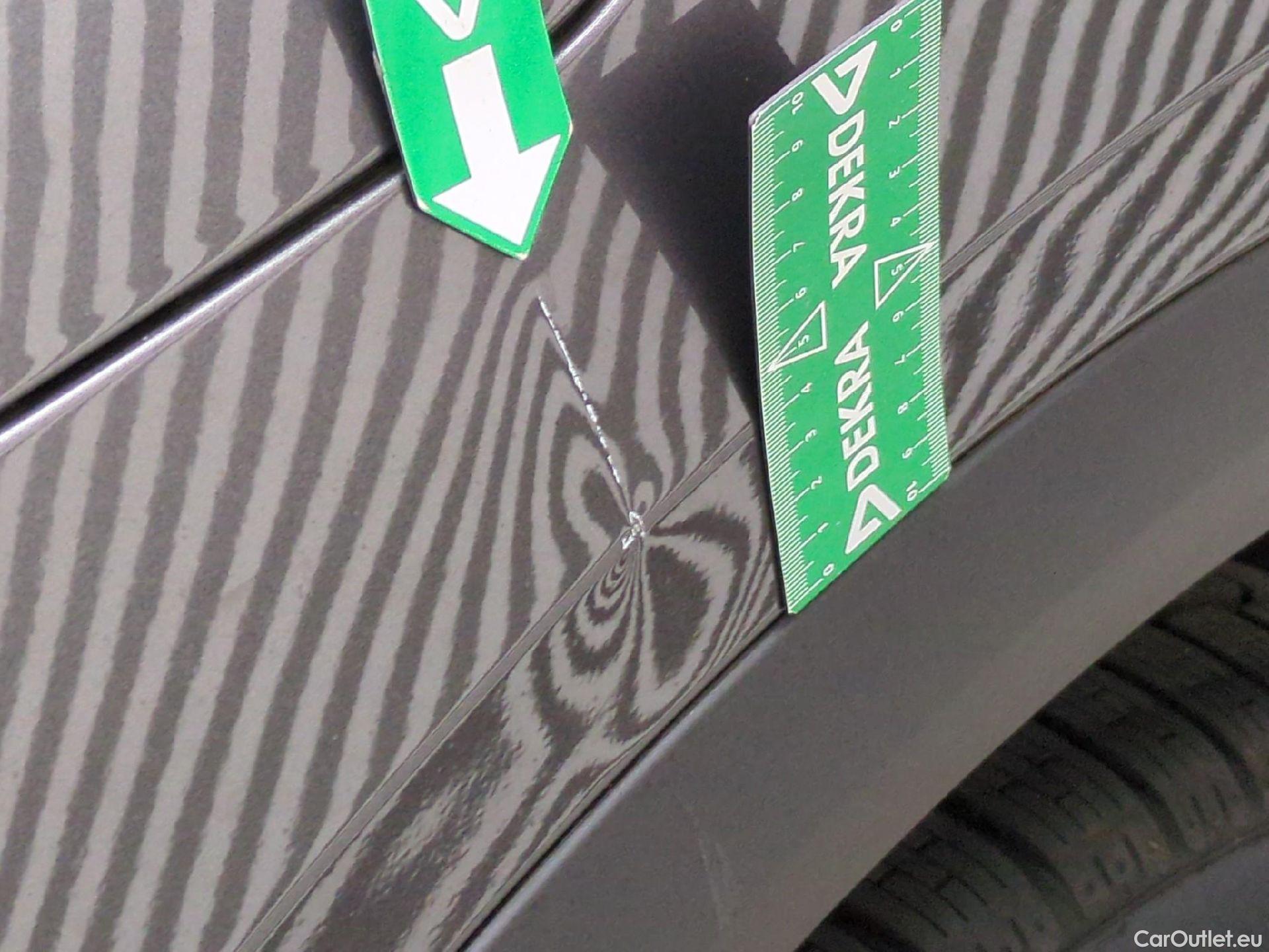  DS  DS7 7 Crossback Performance Line + 1.5 BlueHDi 130CV BVA8 E6d #23