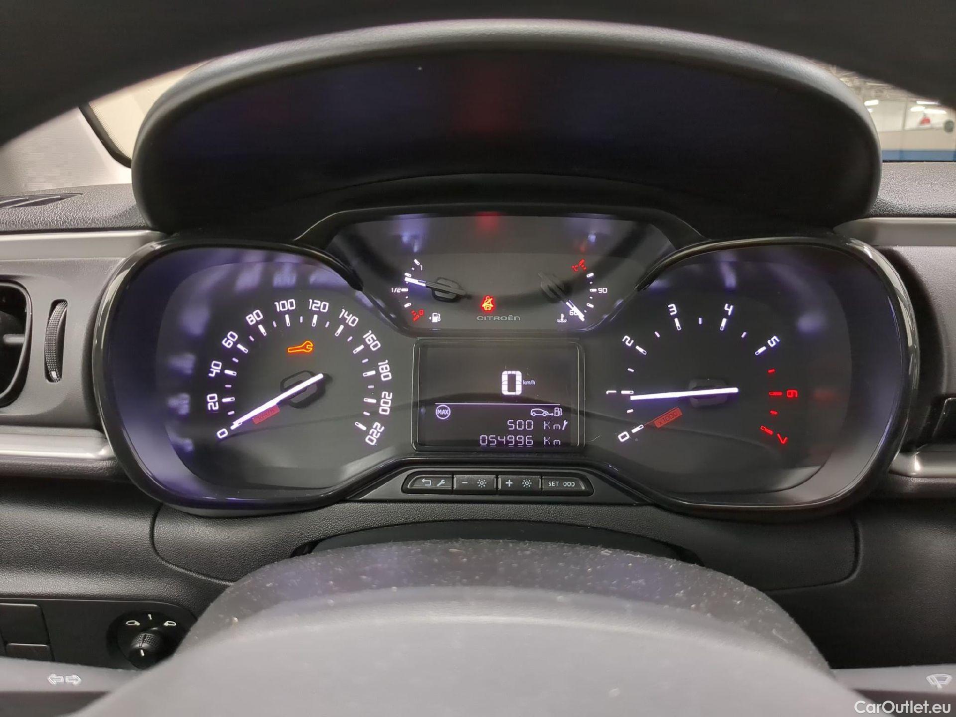  Citroen  C3  Société Feel 1.5 BlueHDI 100CV BVM6 E6d #1