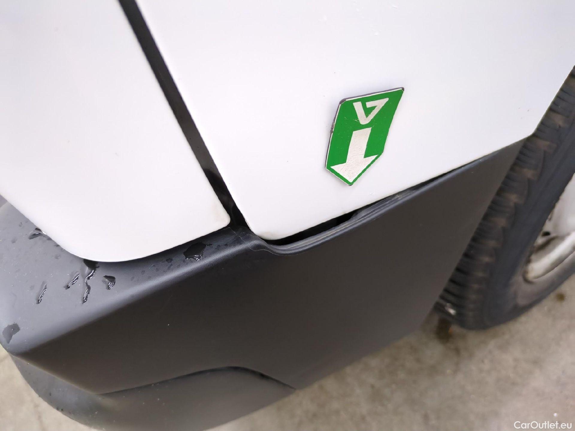  Citroen  Berlingo  Fourgon Club M 650 1.5 BlueHDi 75CV BVM5 E6dT #13