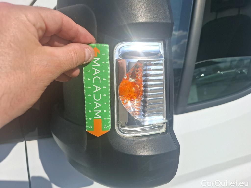  Fiat  Ducato FIAT  / 2014 / 4P / Fourgon tôlé 3.0 M H2 2.3 Multijet 120 Pack Pro Nav #47