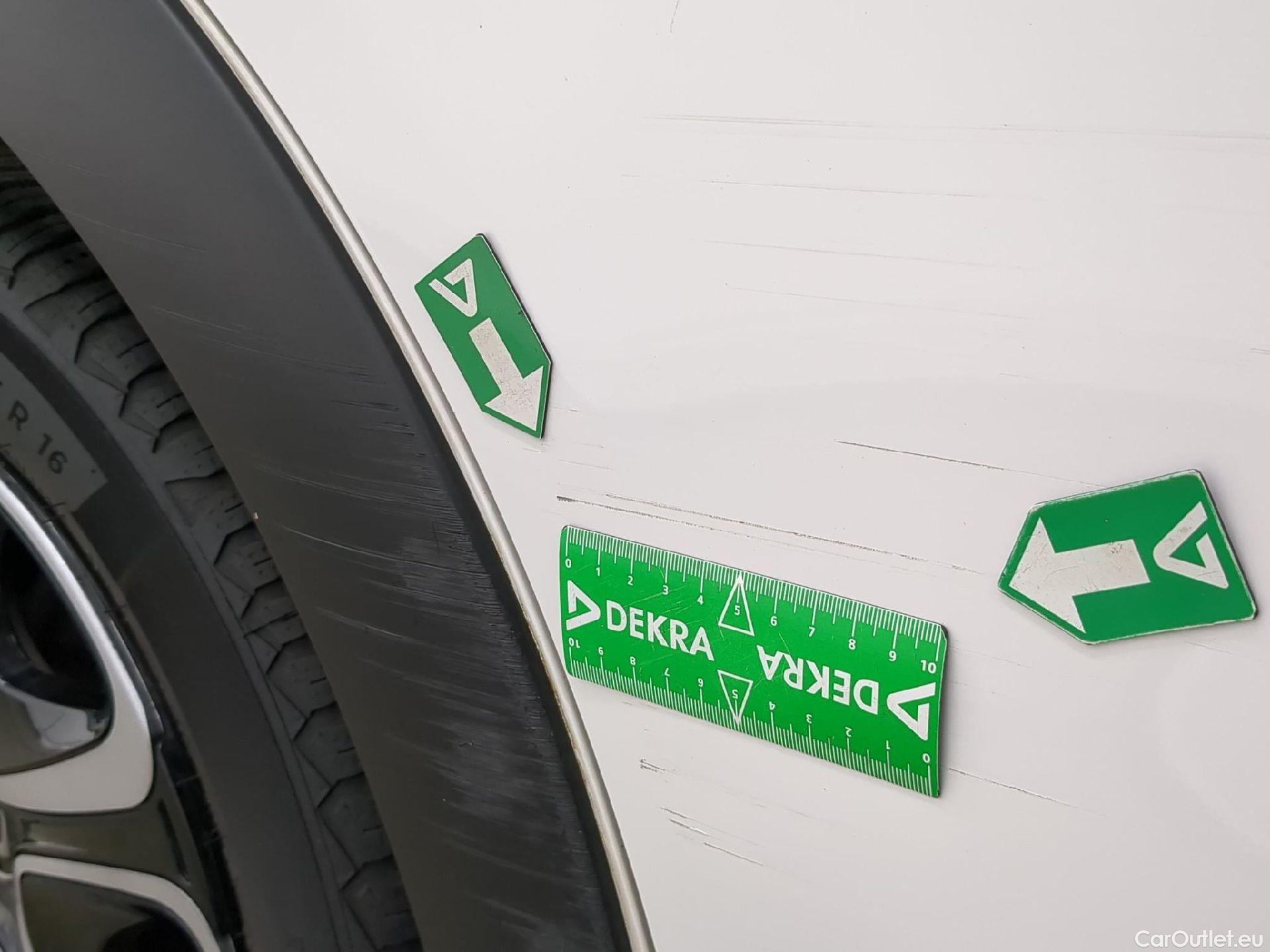  Citroen  C3  Société Feel 1.5 BlueHDI 100CV BVM6 E6d #11