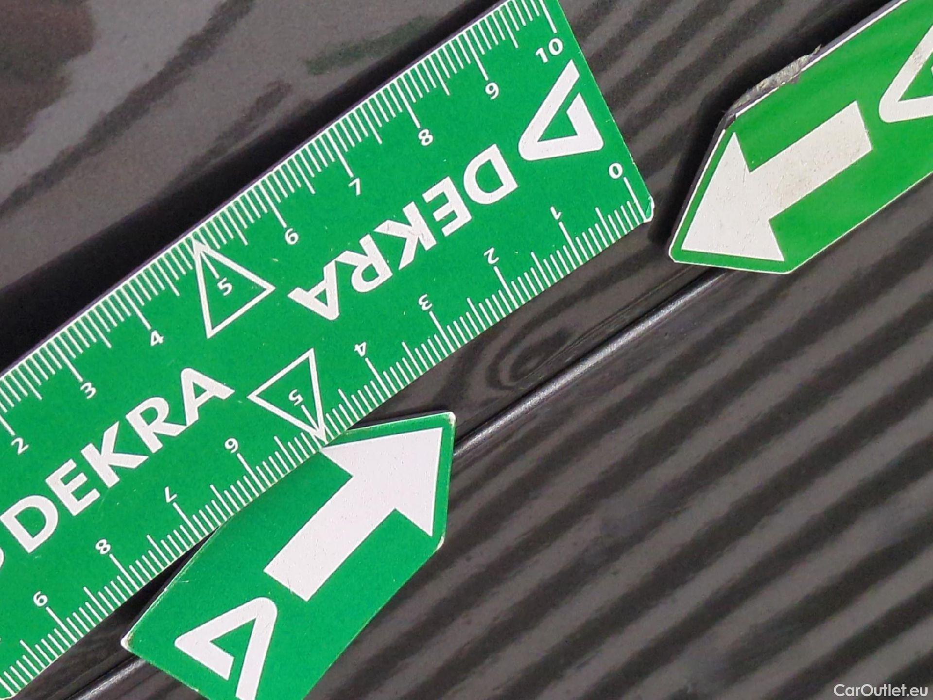  DS  DS7 7 Crossback Performance Line + 1.5 BlueHDi 130CV BVA8 E6d #52