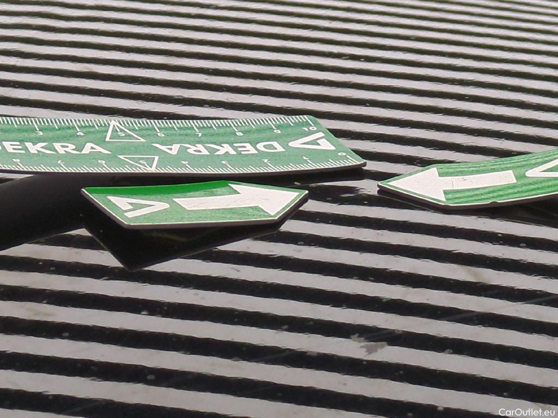  Citroen  C4  X Feel Pack 1.2 PureTech 130CV BVA8 6E #12