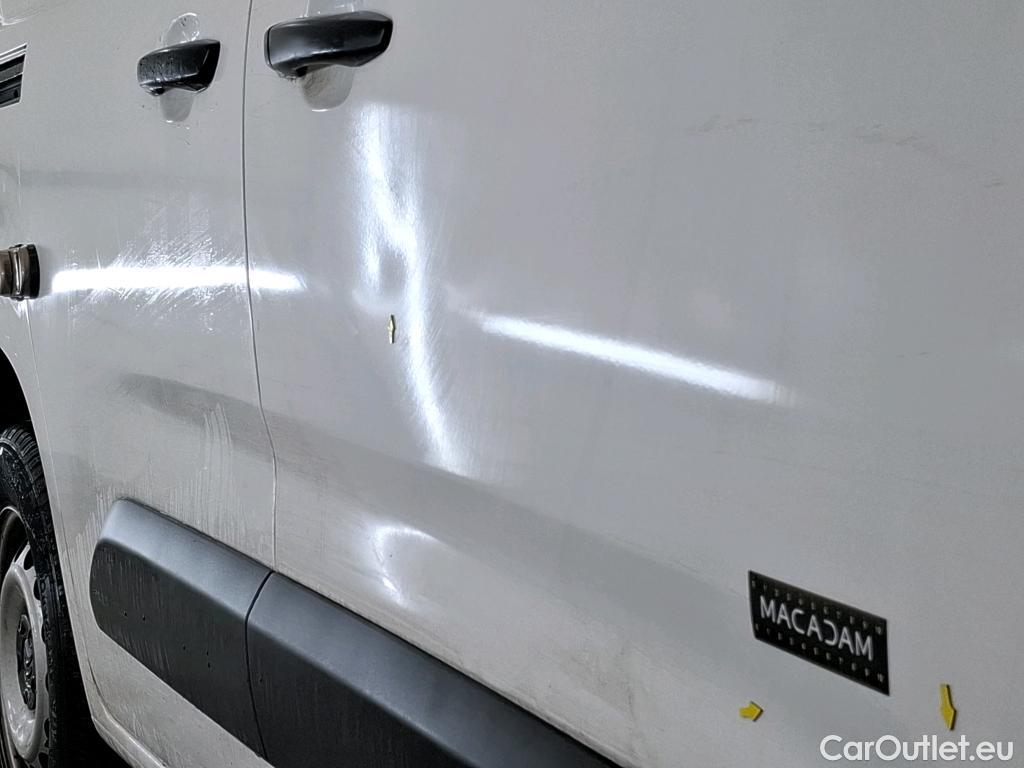  Citroen  Berlingo  Fourgon Worker M 1000 1.2 PureTech 130CV BVA8 E6d #39