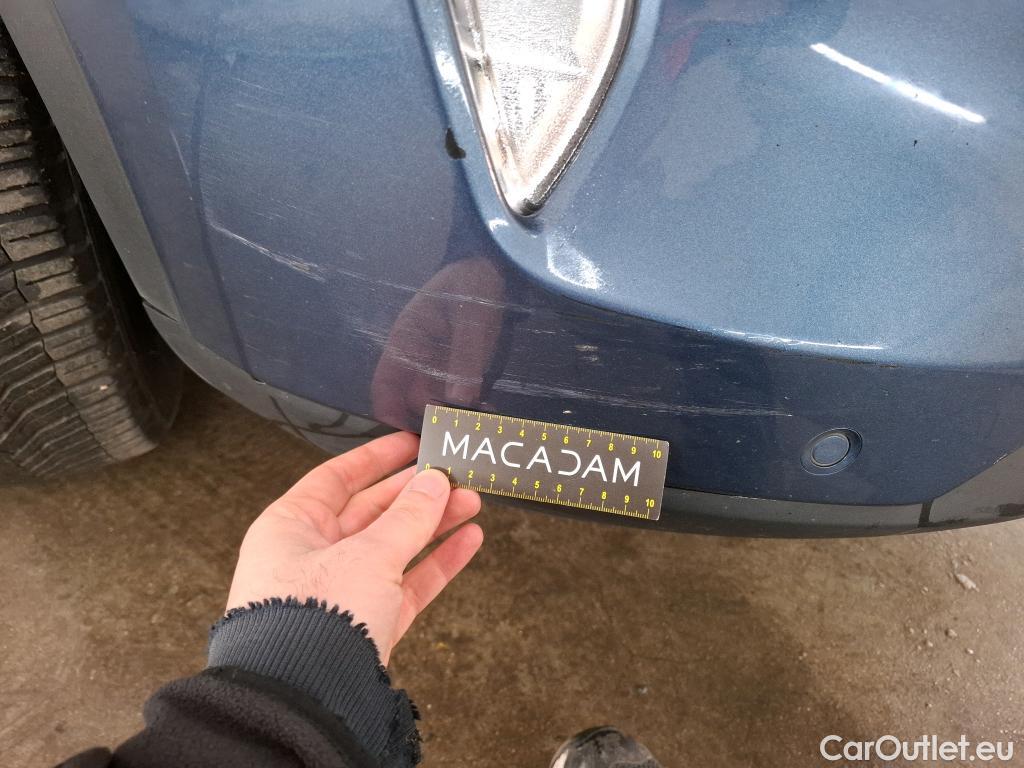  Ford  Kuga  / 2019 / 5P / SUV 2.5 190 hybrid Flexifuel Pshift Titanium  #6