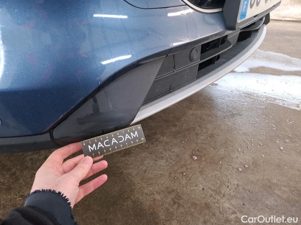  Ford  Kuga  / 2019 / 5P / SUV 2.5 190 hybrid Flexifuel Pshift Titanium  #11