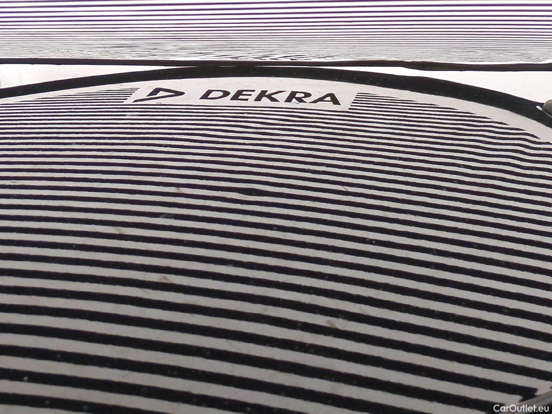  Citroen  C4  X Feel Pack 1.2 PureTech 130CV BVA8 6E #7