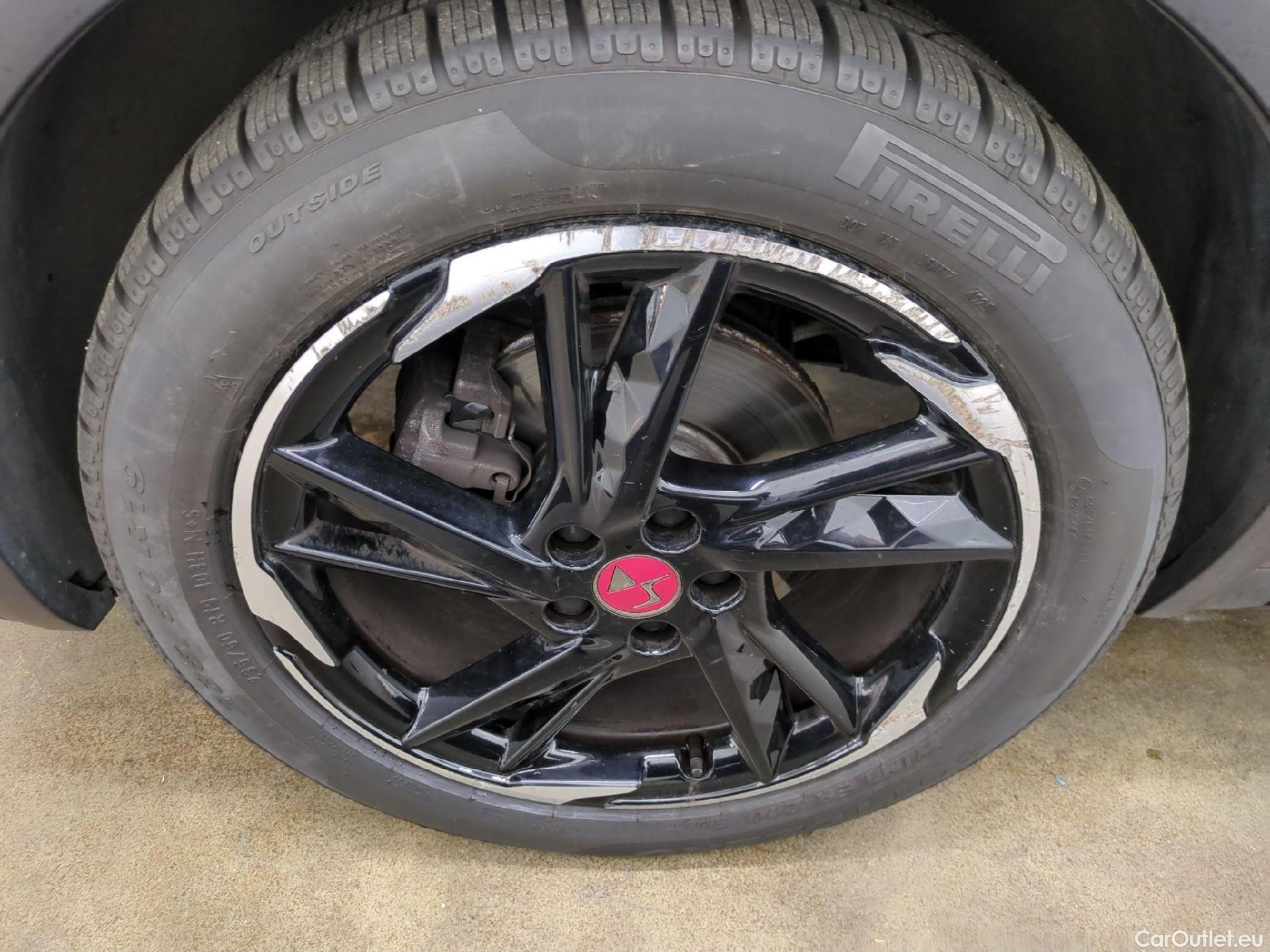  DS  DS7 7 Crossback Performance Line + 1.5 BlueHDi 130CV BVA8 E6d #13