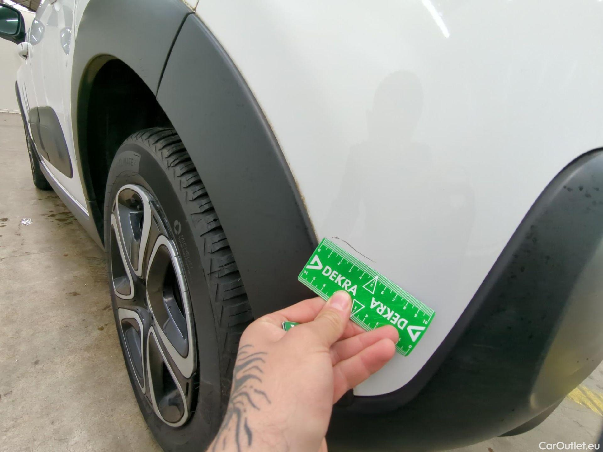  Citroen  C3  Société Feel 1.5 BlueHDI 100CV BVM6 E6d #20