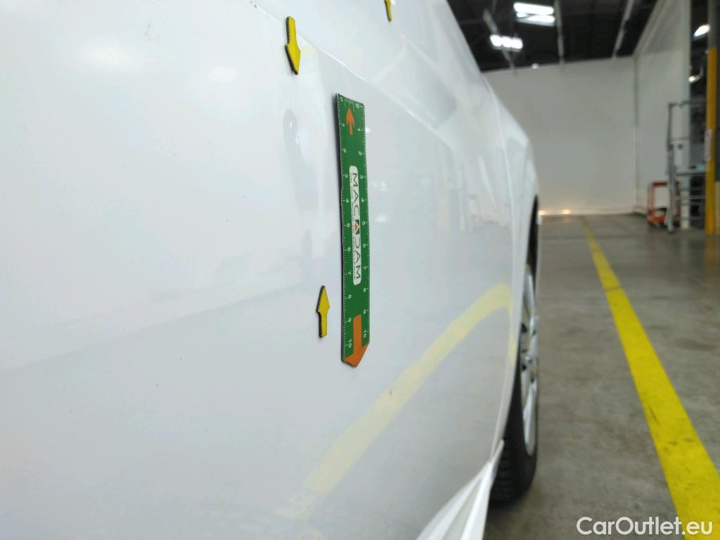  Peugeot  208  Premium 1.5 HDi 100CV BVM6 E6d #14