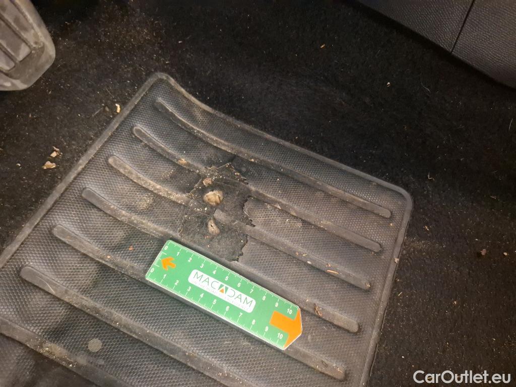  Peugeot  2008  Active Pack 1.5 HDi 110CV BVM6 E6d #4